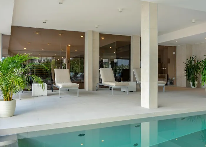 Le National Montreux-21 By Interhome * モントルー