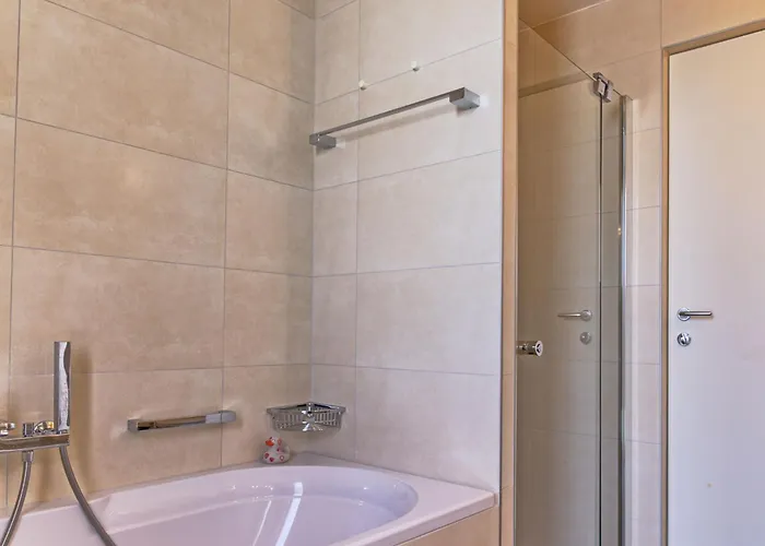 アパート Le National Montreux-21 By Interhome *