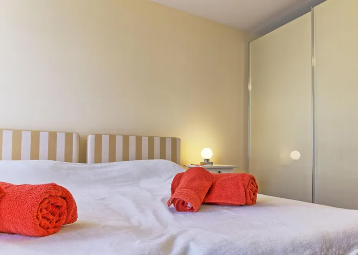 Le National Montreux-21 By Interhome アパート モントルー